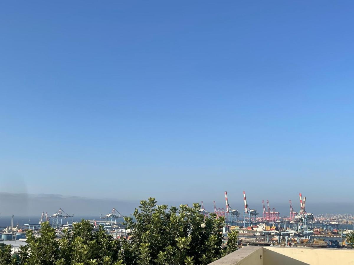 Godson Talpiot Aparthotel Haifa Bagian luar foto