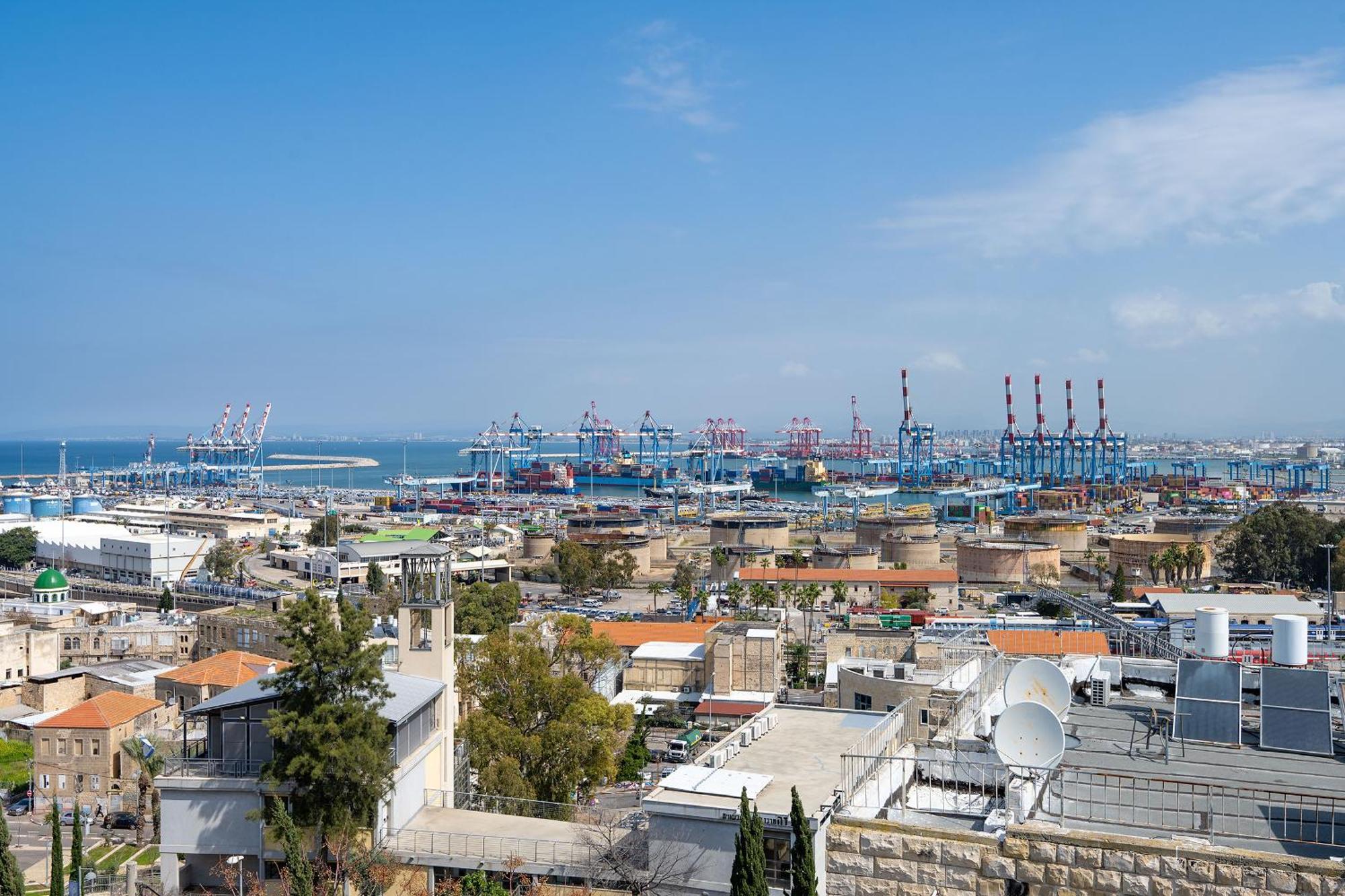 Godson Talpiot Aparthotel Haifa Bagian luar foto