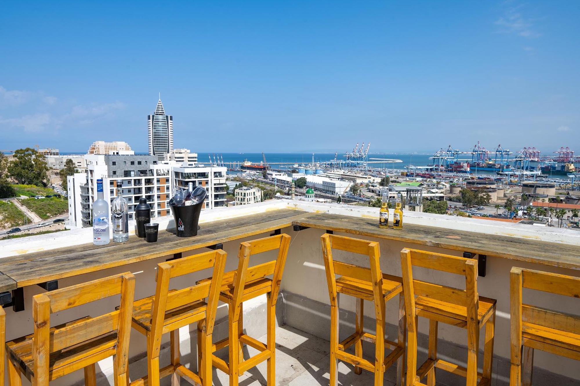 Godson Talpiot Aparthotel Haifa Bagian luar foto