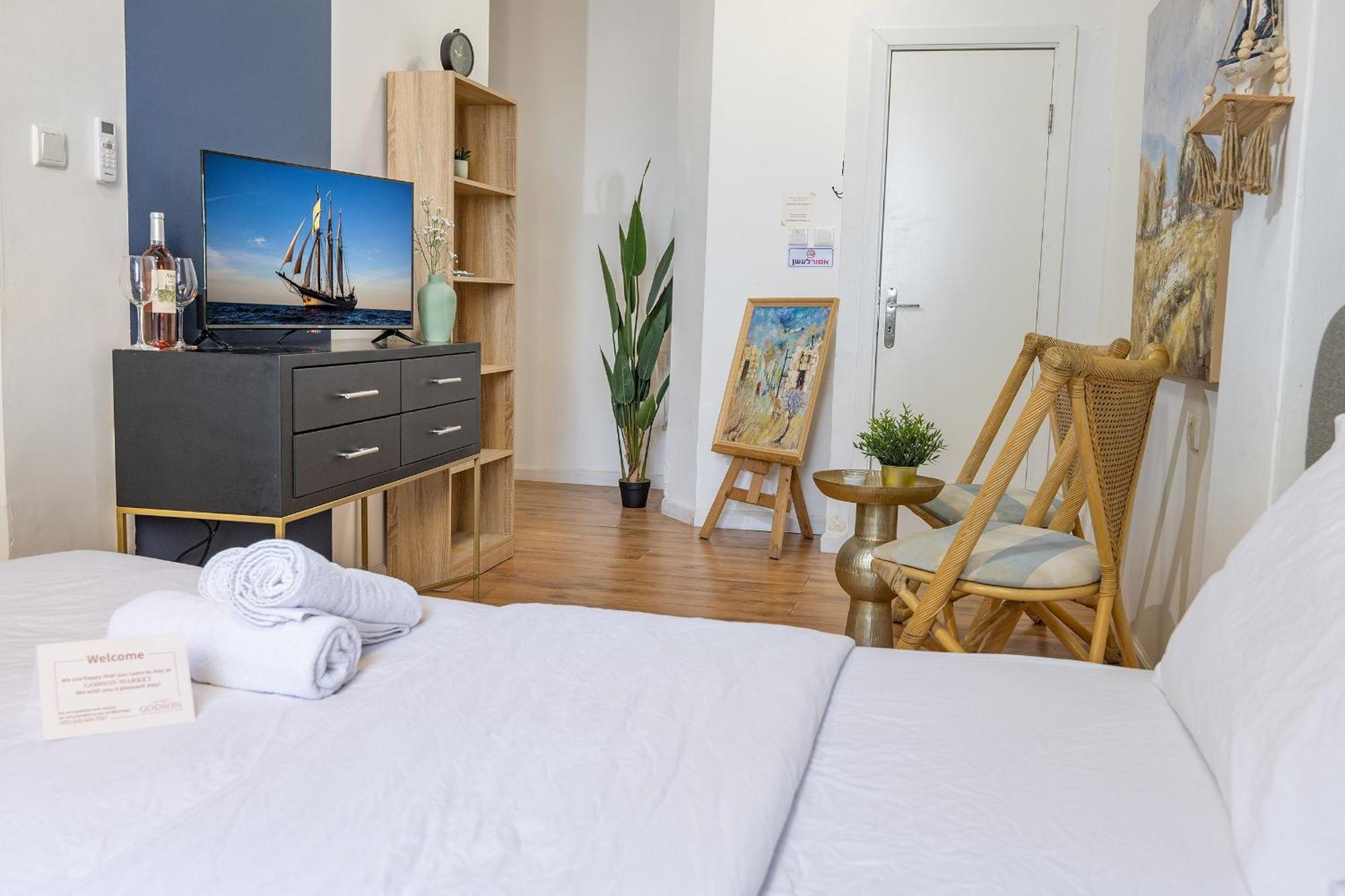 Godson Talpiot Aparthotel Haifa Bagian luar foto