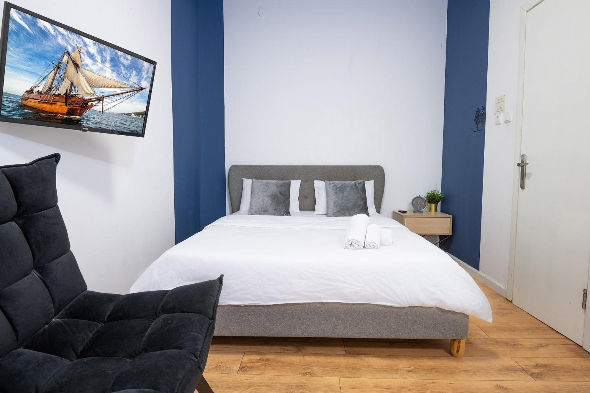 Godson Talpiot Aparthotel Haifa Bagian luar foto